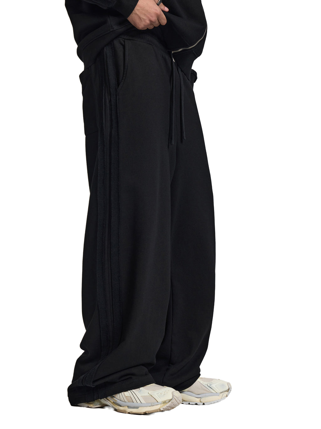 Contrast Tape Straight-Leg Sweatpants